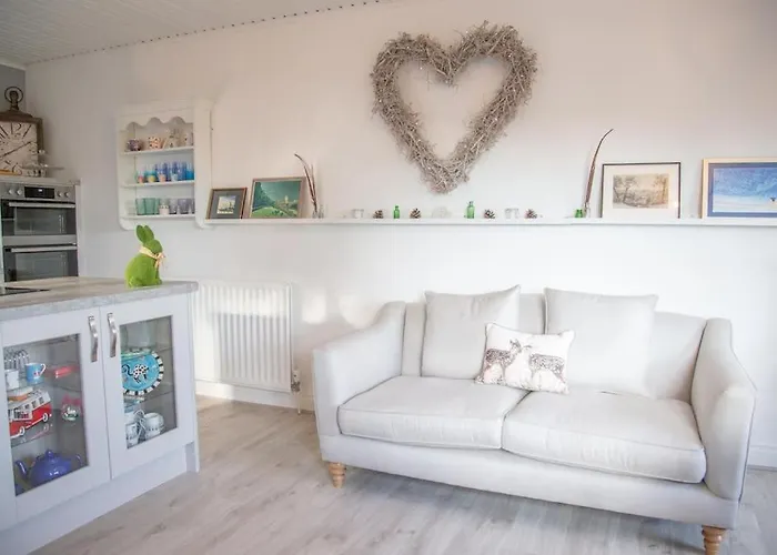 Orchard House, With Hot Tub, Games & Parking Holiday home Richmond (North Yorkshire)