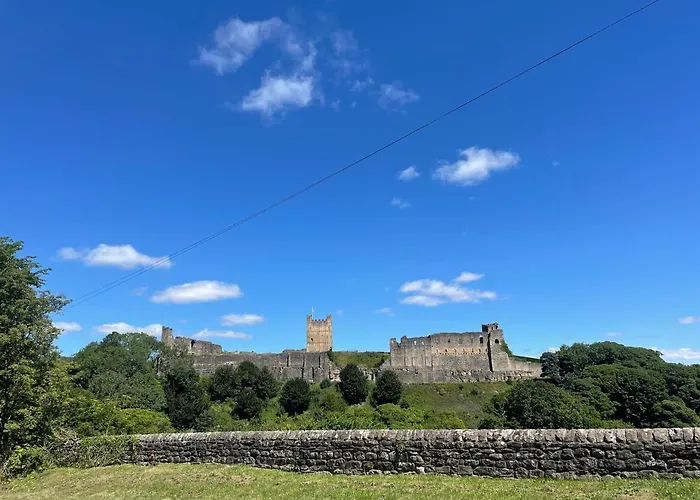 Holiday home Orchard House, With Hot Tub, Games & Parking