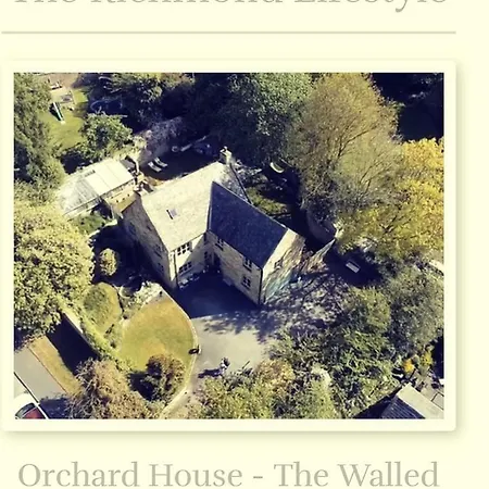 Orchard House, With Hot Tub, Games & Parking Ferienhaus *